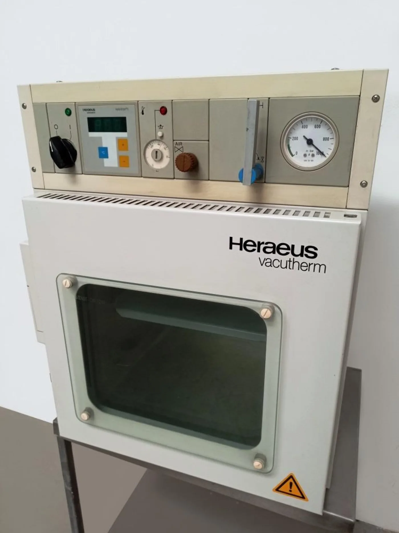 FORNO SOTTOVUOTO – HARAEUS – MOD. VACUTHERM VT6025 - 5