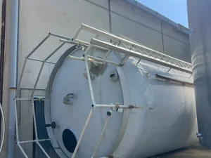 USED FIBREGLASS TANK