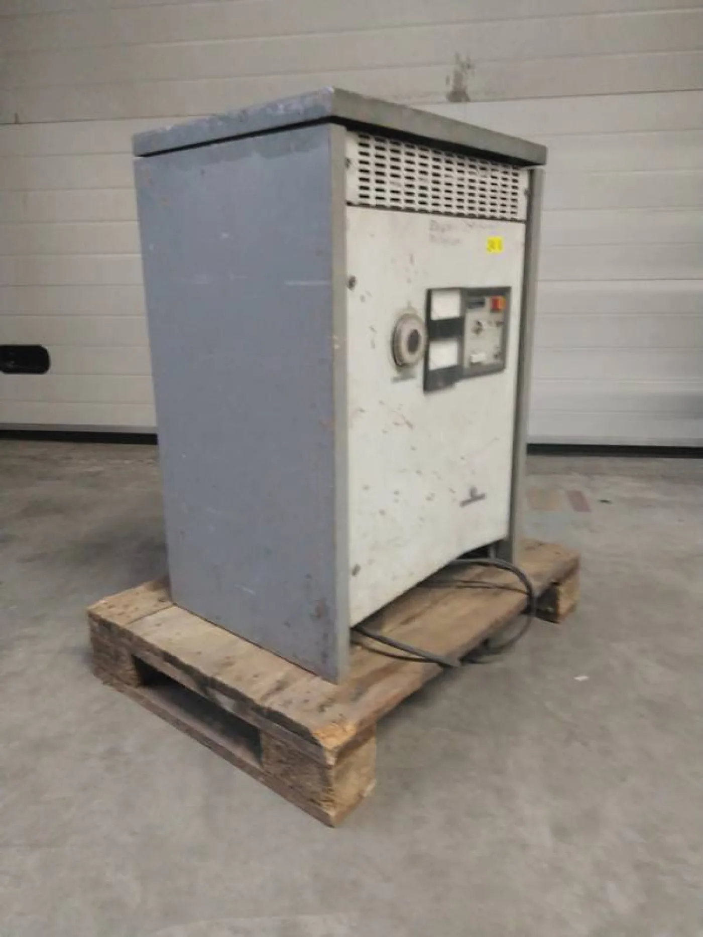 Charging station 24V - 3