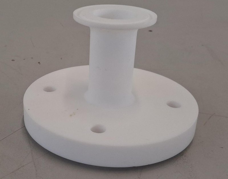 Normag PTFE-Flanschadapter Typ PA25TC25 für den Anschluss von DN 25 Rohrsystemen an Tri-Clamp 1” (25,4 mm)