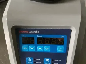 Thermo Scientific 88882010 Digitale Vortex Menger