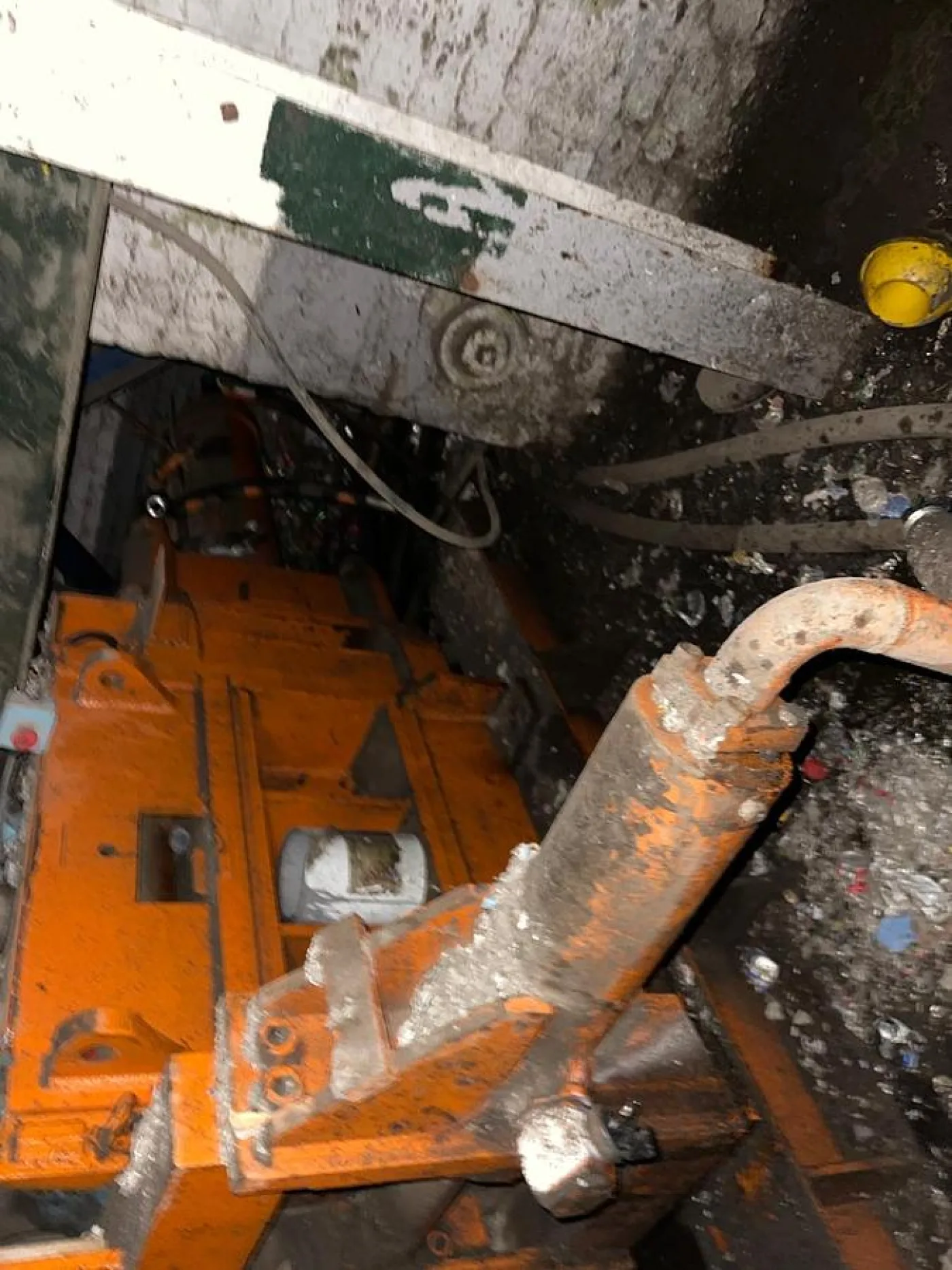 1973 Vezzani PM50-D Non Ferrous Baler - 5