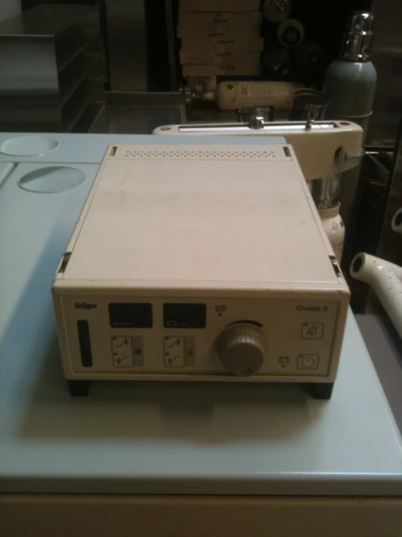 Dräger Oxysat 2 Pulsoxymeter (1)