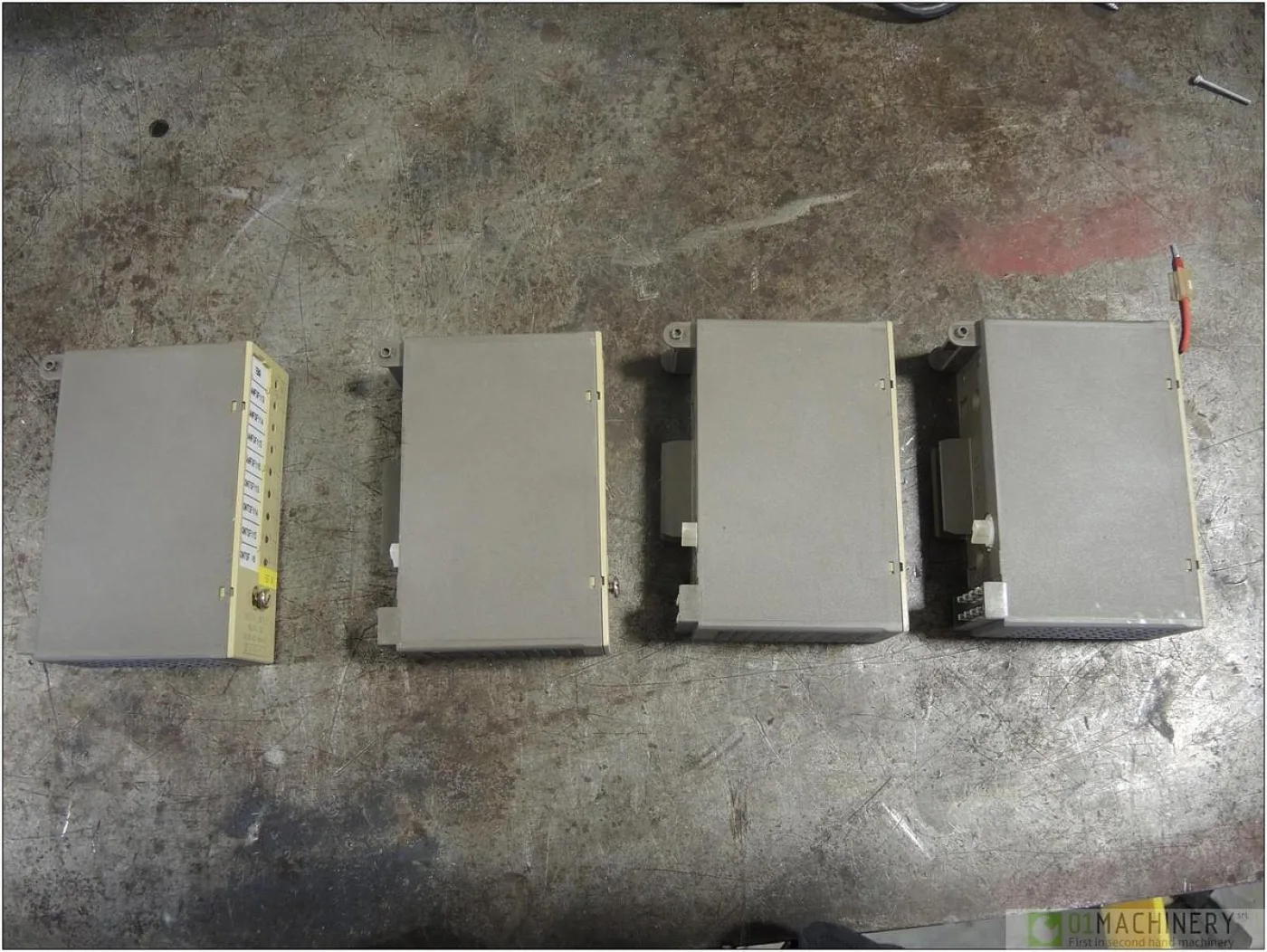 1996 SIEMENS 6ES5 421-8MA12 AI2143 - 4