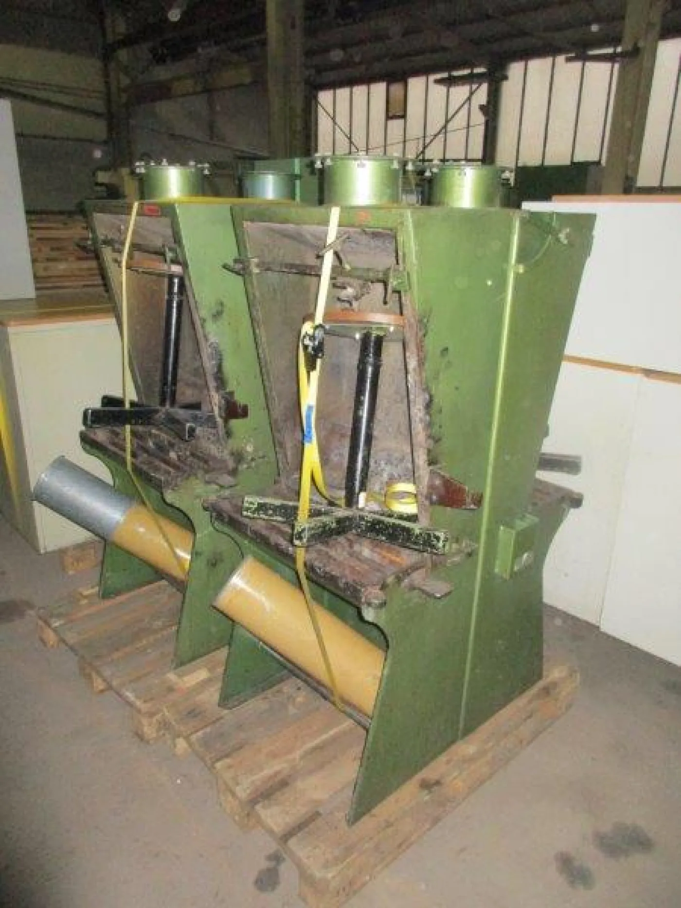 VR 80 N 10 MESSER GRIESHEIM / POLLRICH 1996 - 3