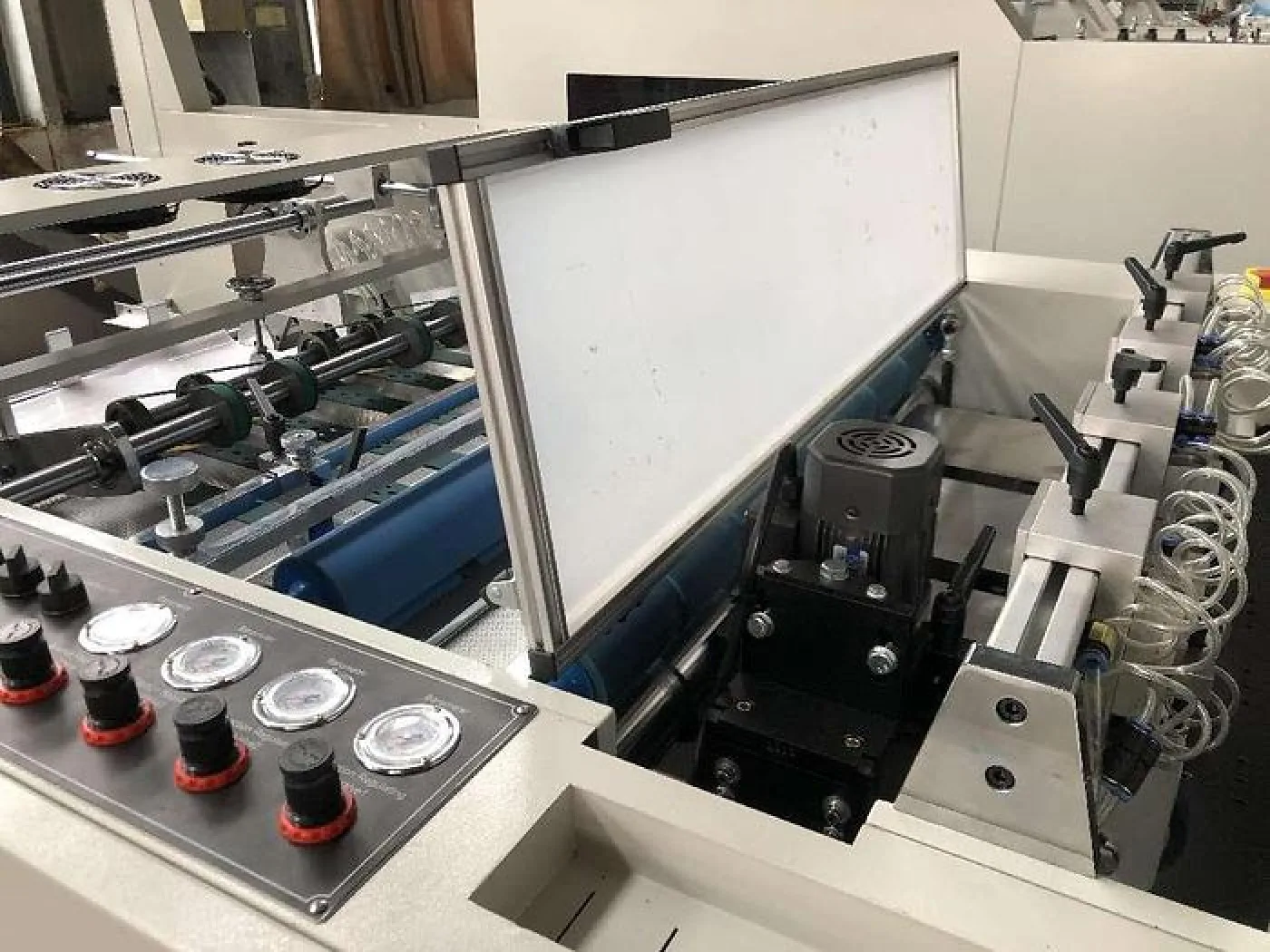 E800 Laminator - 3