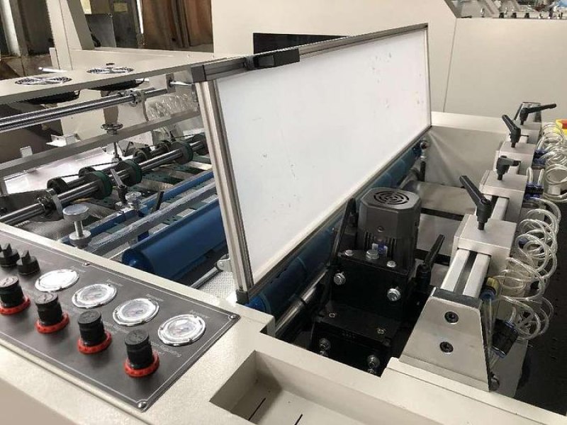 E800 Laminator