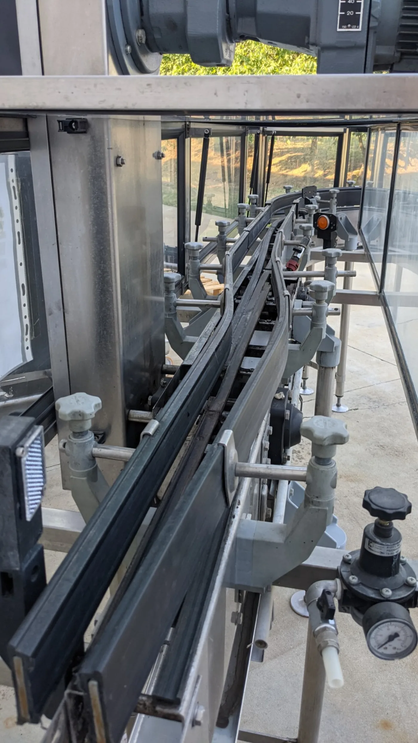 CONVEYOR BELT IN STAINLESS STEEL, BRAND ACMI, WITH SIDE PASSAGE, SECOND-HAND EQUIPMENT - 4
