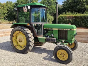 1983 John Deere 2040S 2WD Tractor