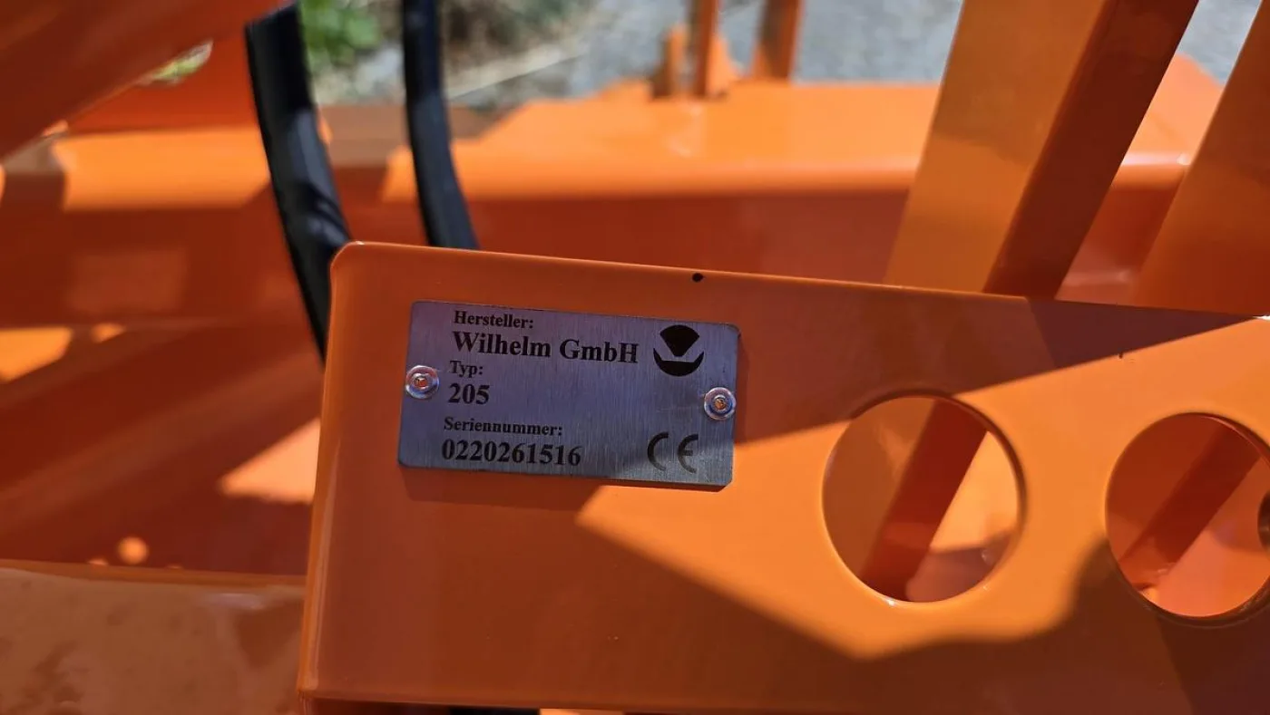 2026 V Grader 205 - 8