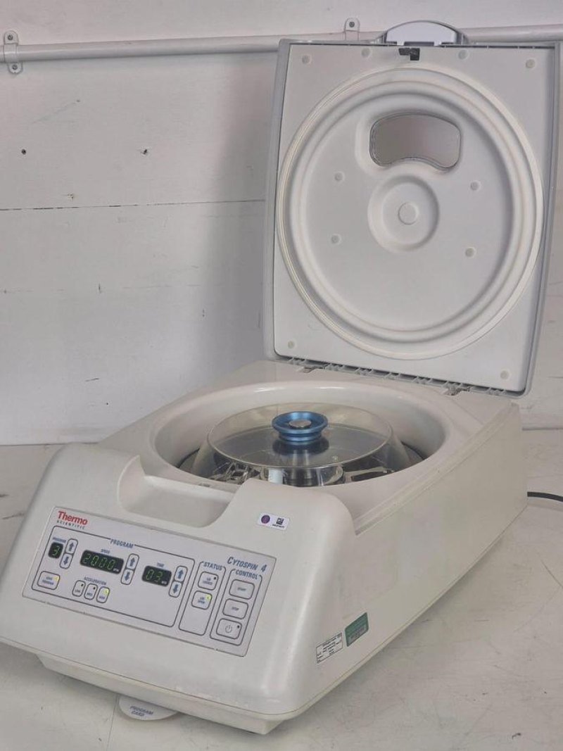 Thermo Scientific Cytospin 4 Centrifuge