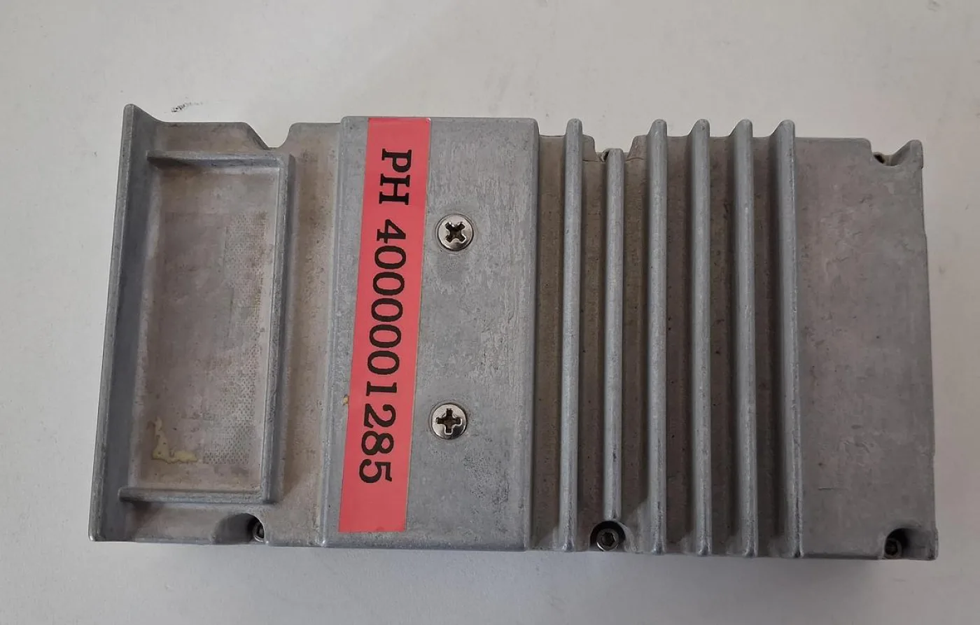 Gould Modicon B553 Input Module - 7