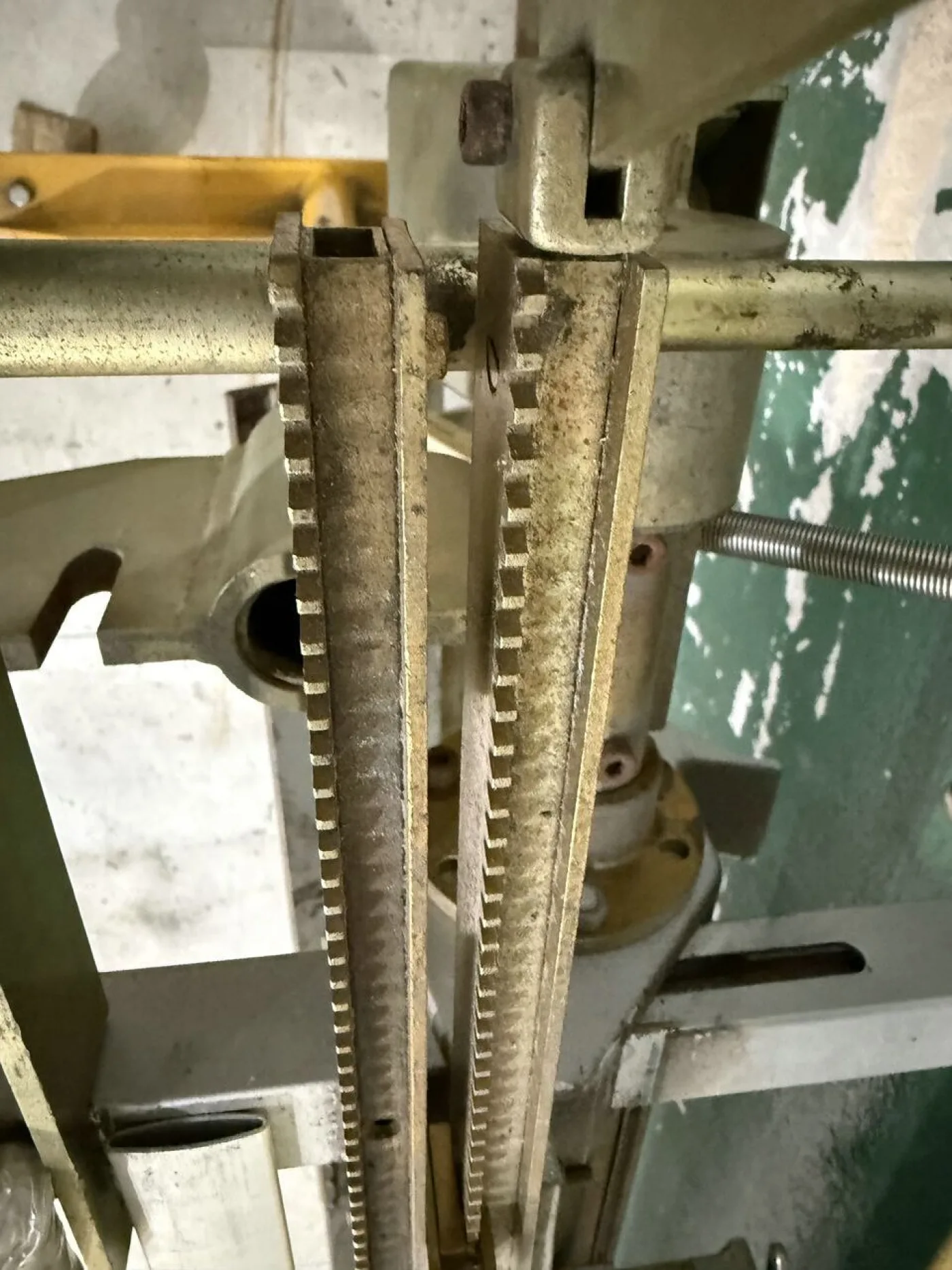 Stäubli-Uster - knotting frame, type TPF-1 - 6