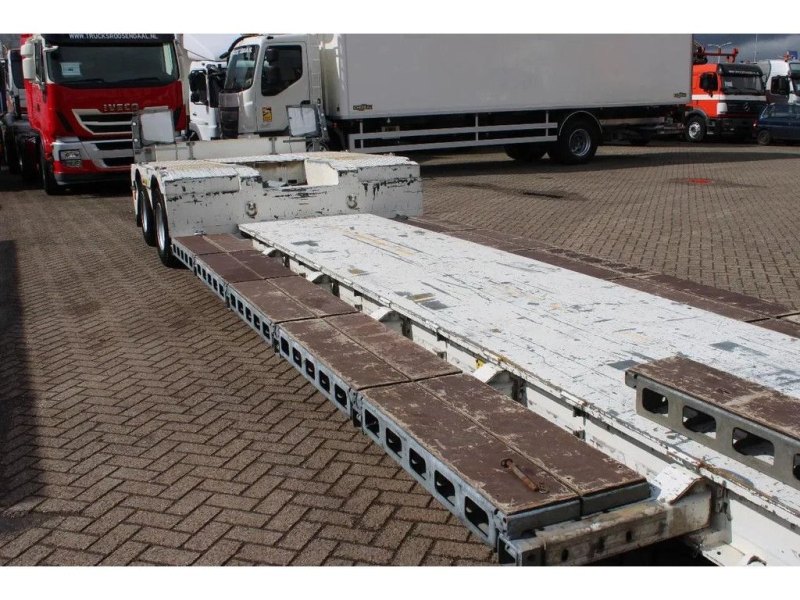 Faymonville extentadable 20m extentadable 20m disconnectable front + 42000kg + 2x in stock+remote