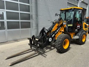 Frontstapler JCB 406 Kompaktradlader (2023)