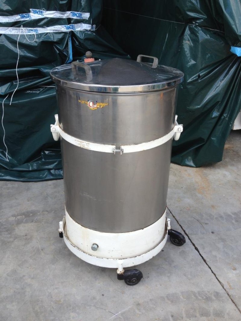 SERBATOIO INOX CARRELLATO 200 L