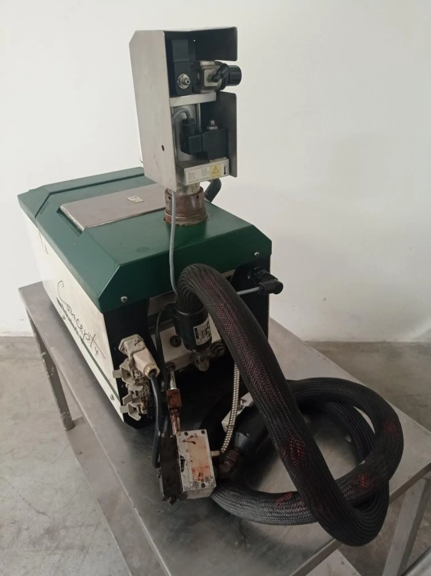 INCOLLATORE FUSORE – ROBATECH – MOD. CONCEPT 4/4 - 4