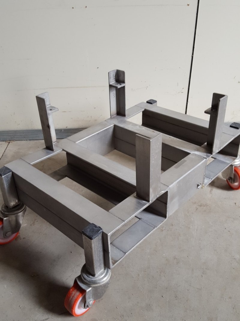 CARRELLO PORTAPUNZONI IN ACCIAIO INOX