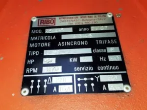 ASPIRATORE INDUSTRIALE – RIBO – MOD. V5/D6