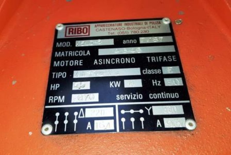 ASPIRATORE INDUSTRIALE – RIBO – MOD. V5/D6