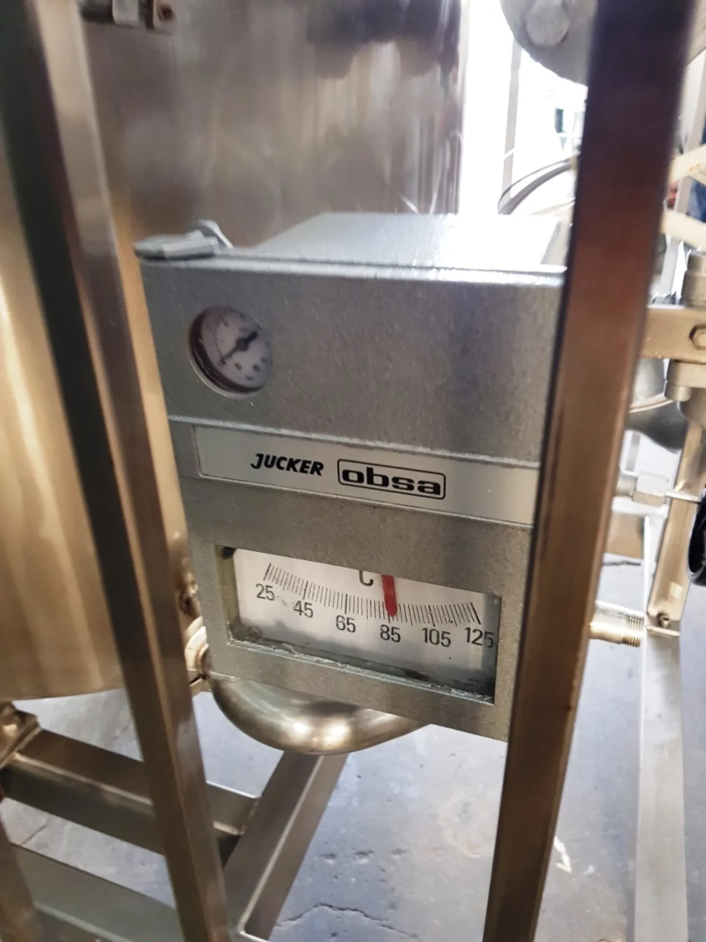 SERBATOIO CARRELLATO INCAMICIATO – TERMOINDUSTRIALE – MOD. 300 L - 5