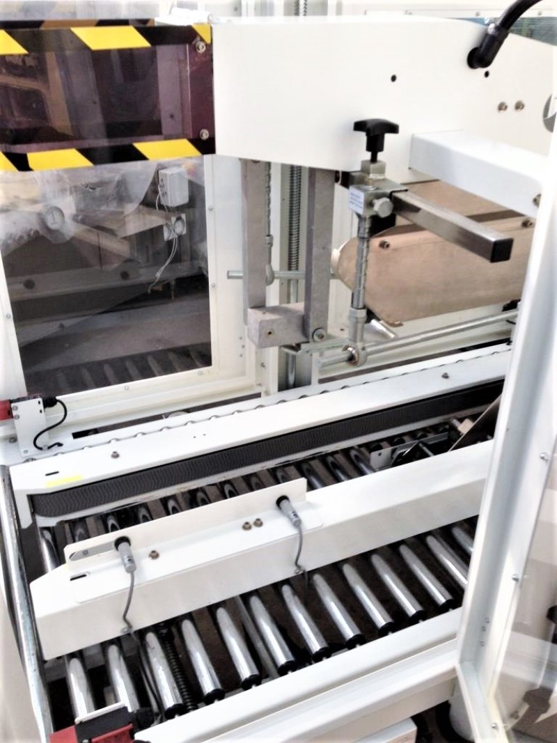 INCARTONATRICE NASTRATRICE SEMIAUTOMATICA – ENDOLINE – MOD. 121+P6FPT