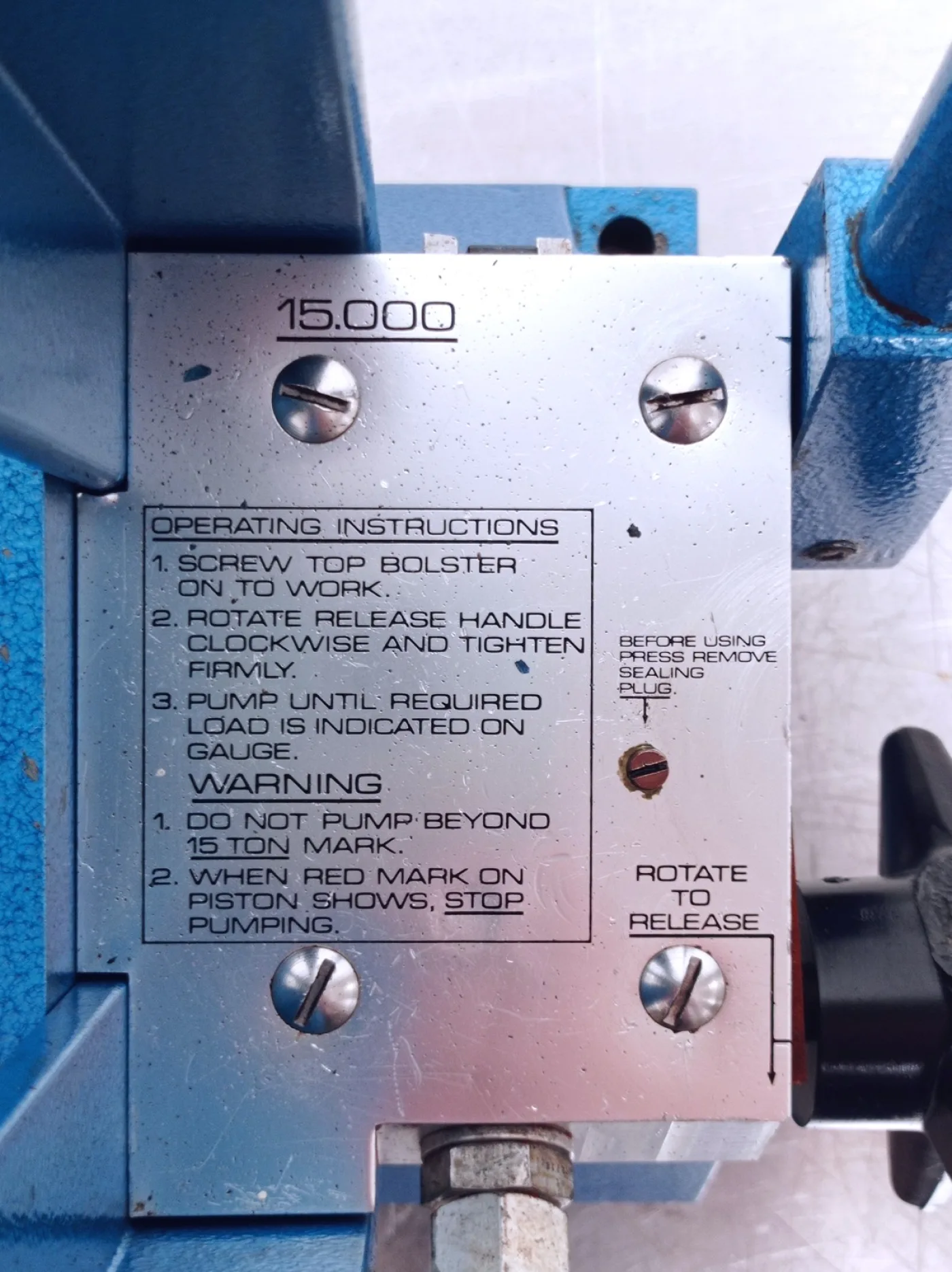 PRESSA PELLET DA LABORATORIO – SPECAC – MOD.15000 - 7