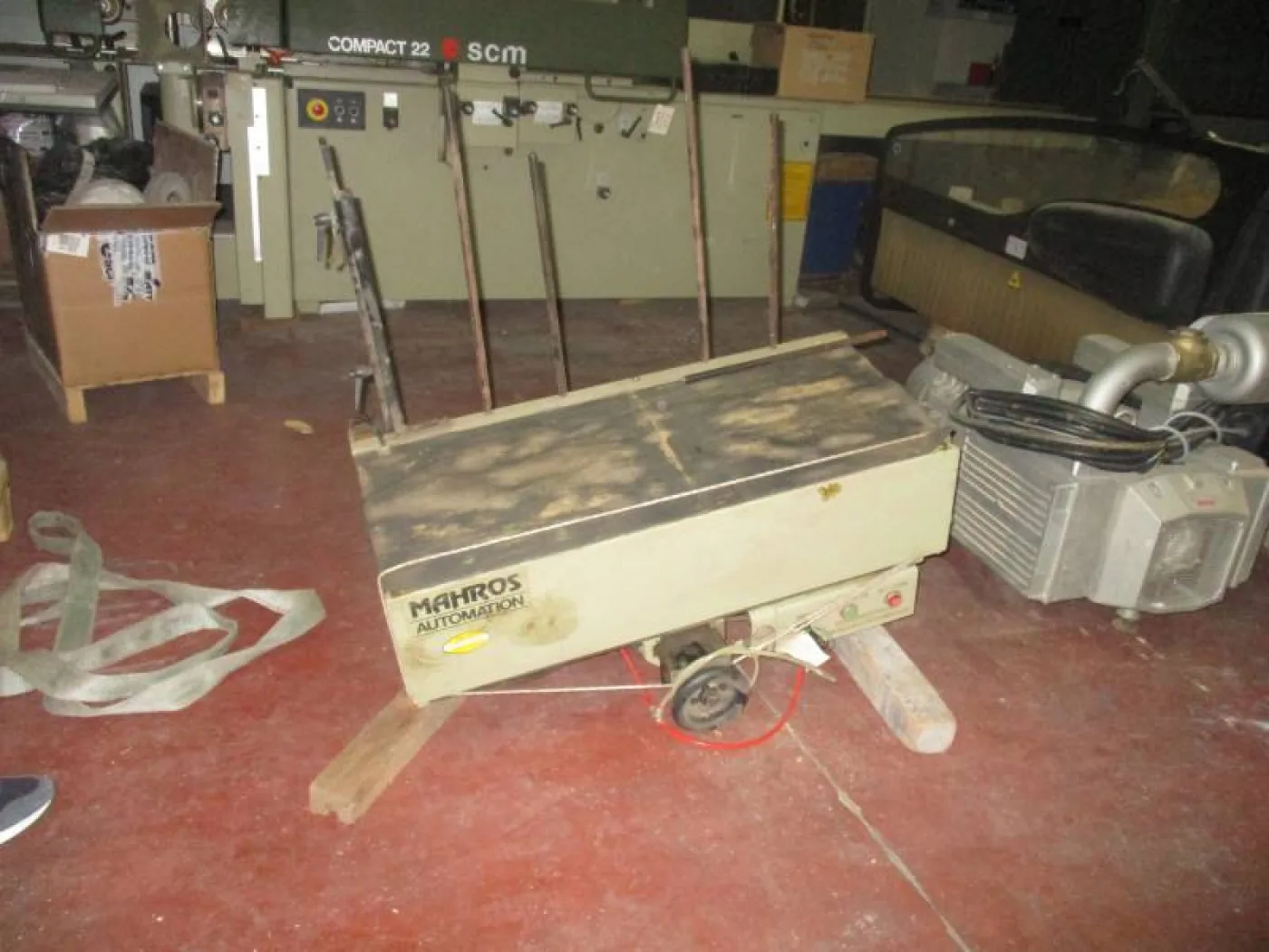 CARICATORE AUTOMATICO PER SCORNICIATRICE MAHROS mod.PLUS - 3