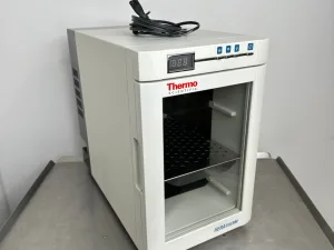 Thermo Scientific Brutschrank HeraTherm IMC18 2017