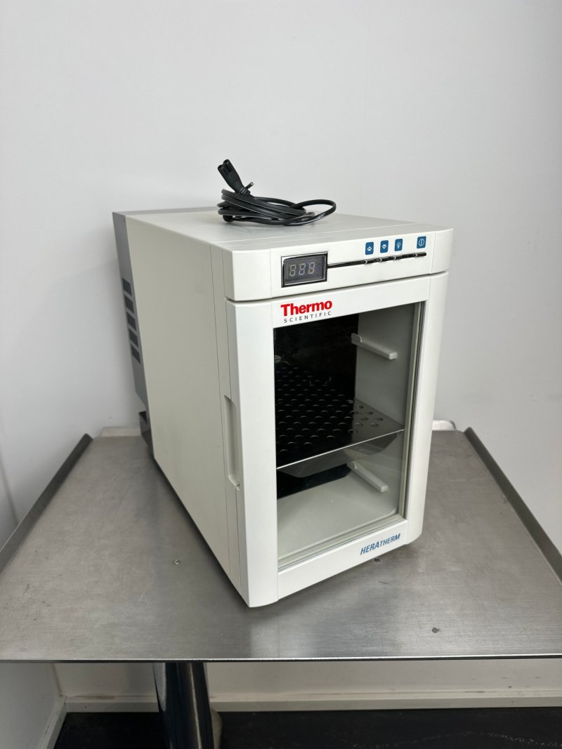 Thermo Scientific Brutschrank HeraTherm IMC18 2017