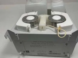 Varian Atomic Absorbtion spectrometer Sample Introduction Pump System (SIPS)