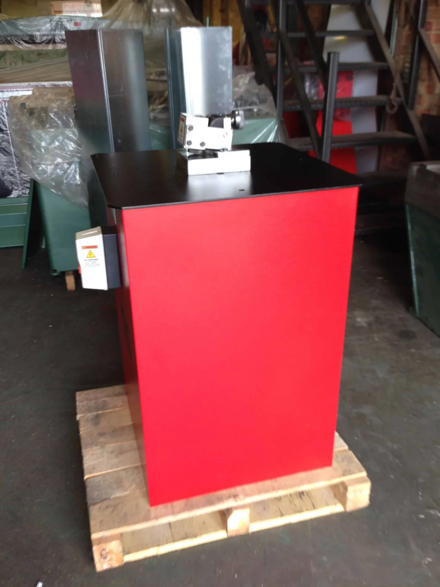 WNS 16swg (1.6mm) Power Flanger - WNS - W. Neal Services Ltd - 6