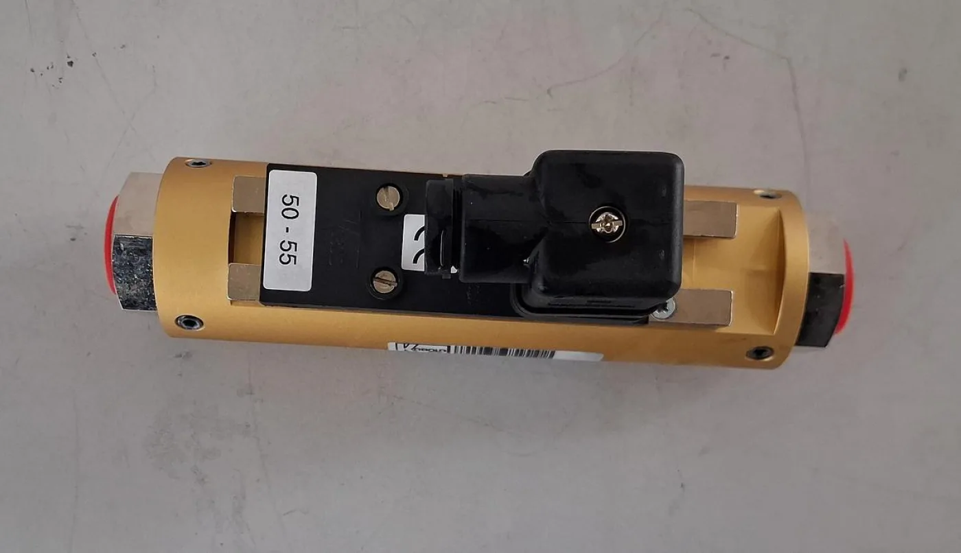 KOBOLD Flow Monitor with Switch Output - 7