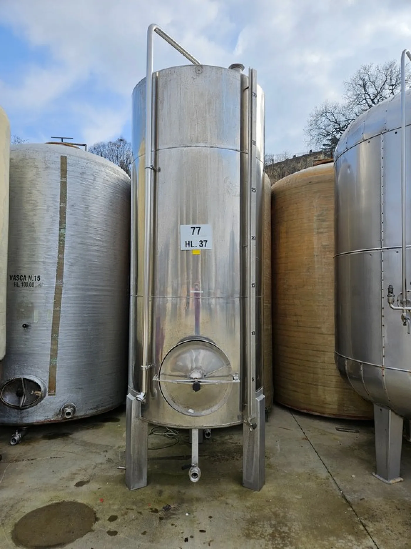 STAINLESS STEEL TANK CAPACITY LITERS 3700 (HL 37) ABOUT STORAGE MODEL, SECOND-HAND EQUIPMENT - 1