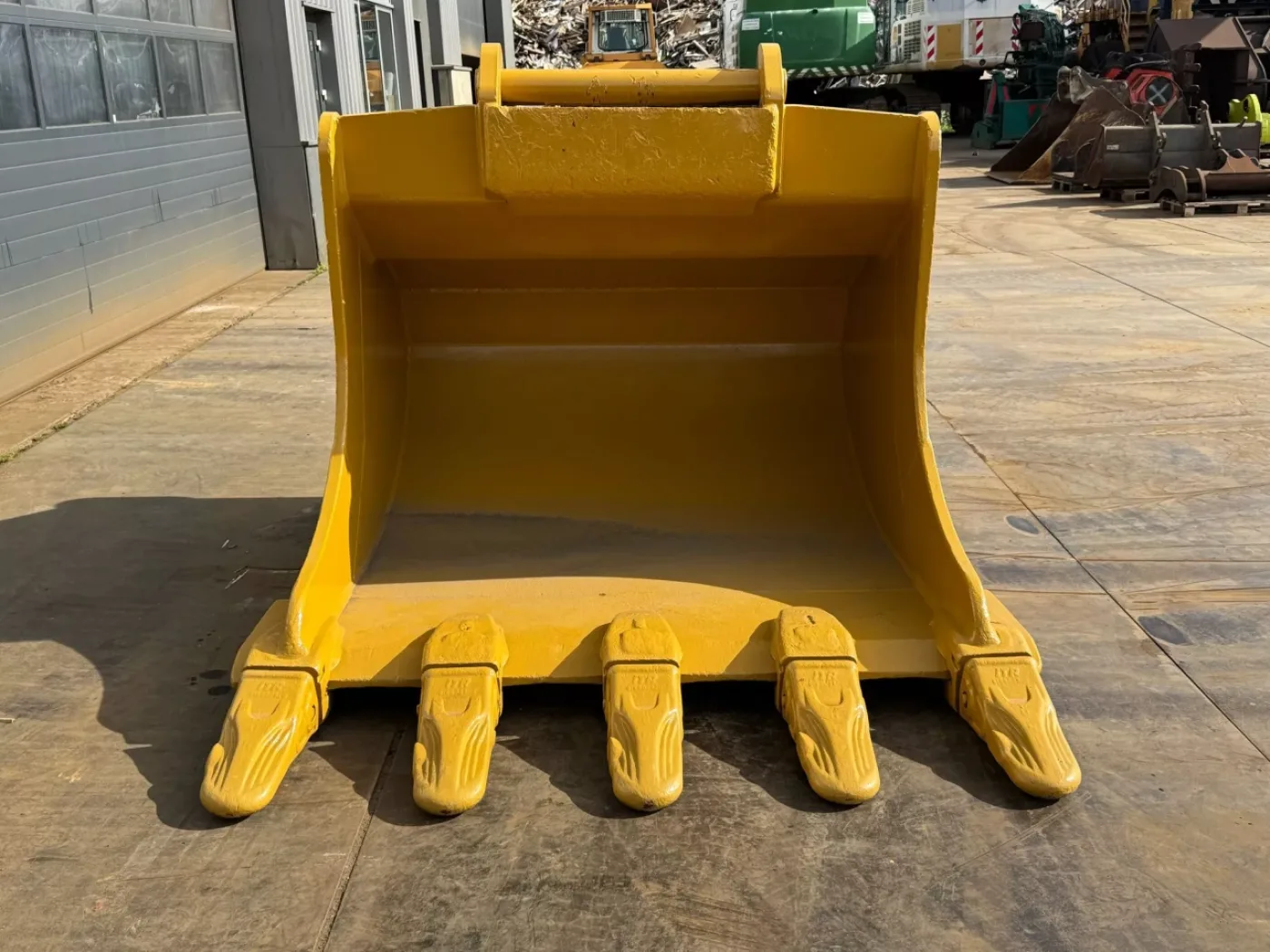Caterpillar 352 Miller S90 - 8