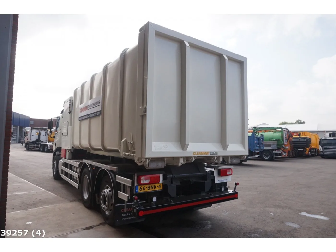DAF FAN CF 300 - 2