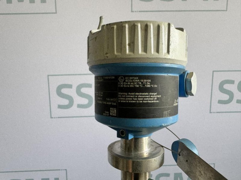 2022 Endress+Hauser Point level switch