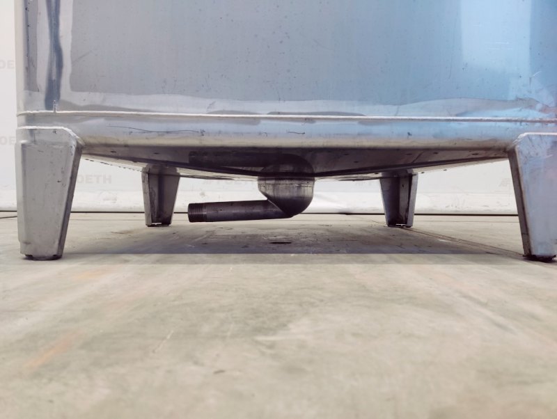Umformtechnik 500 ltr. IBC - Vertical tank
