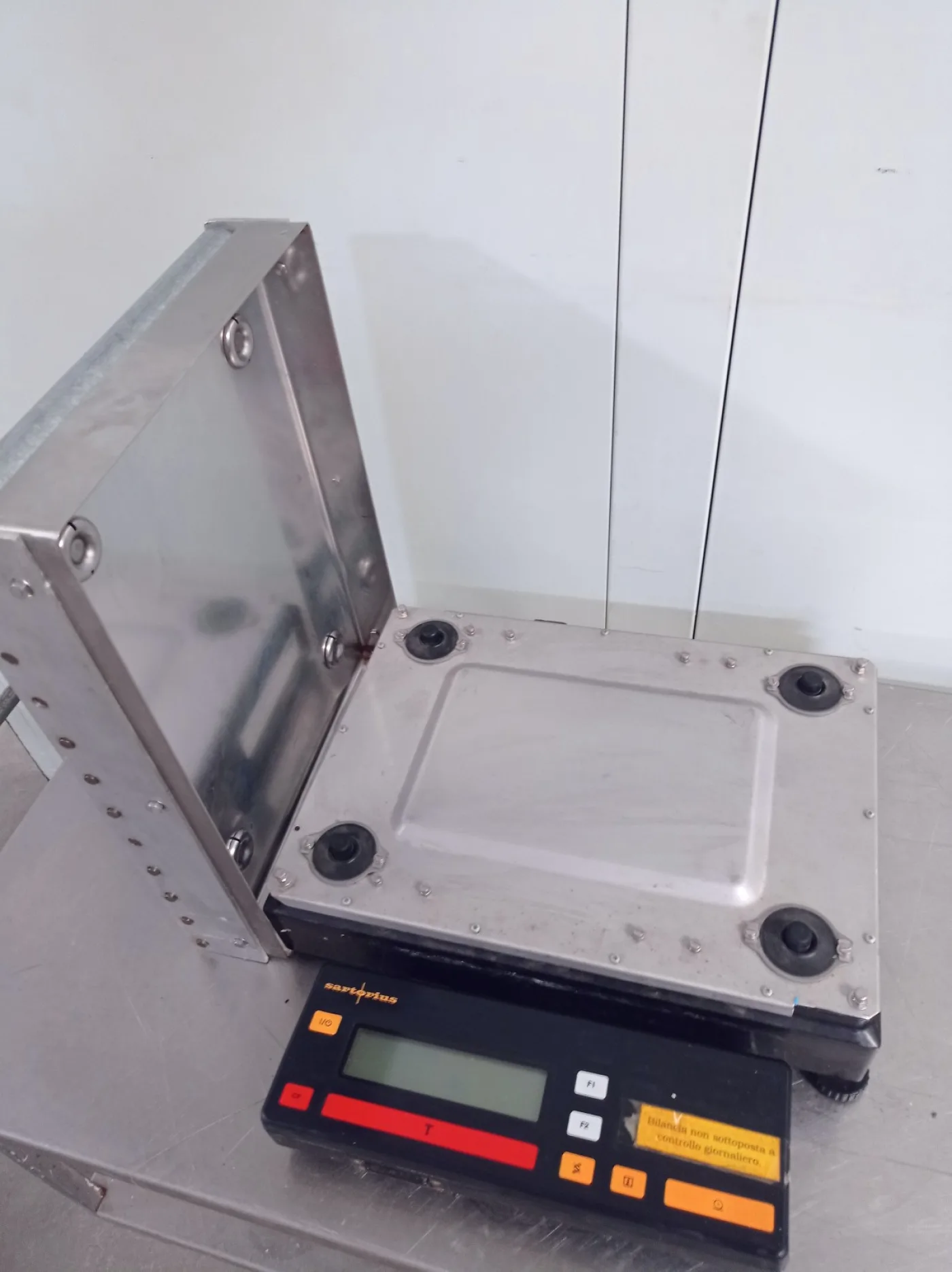 BILANCIA CON RULLIERA – SARTORIUS – MOD.IC 64 - 4