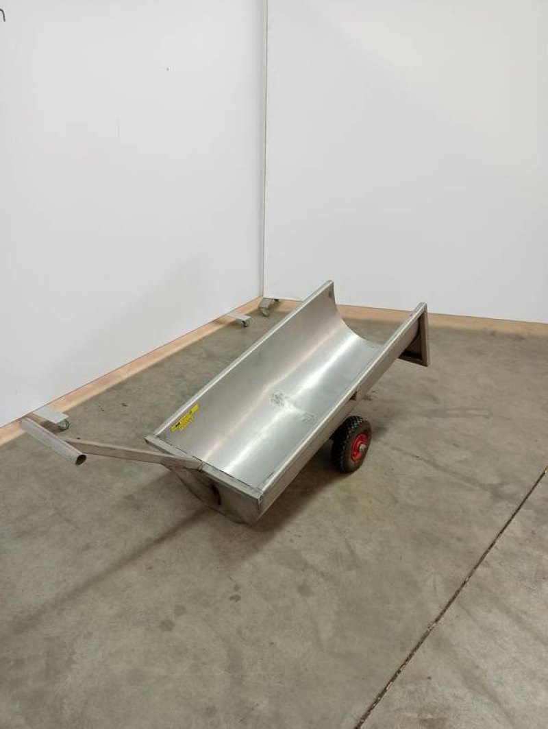 Cadaver car
