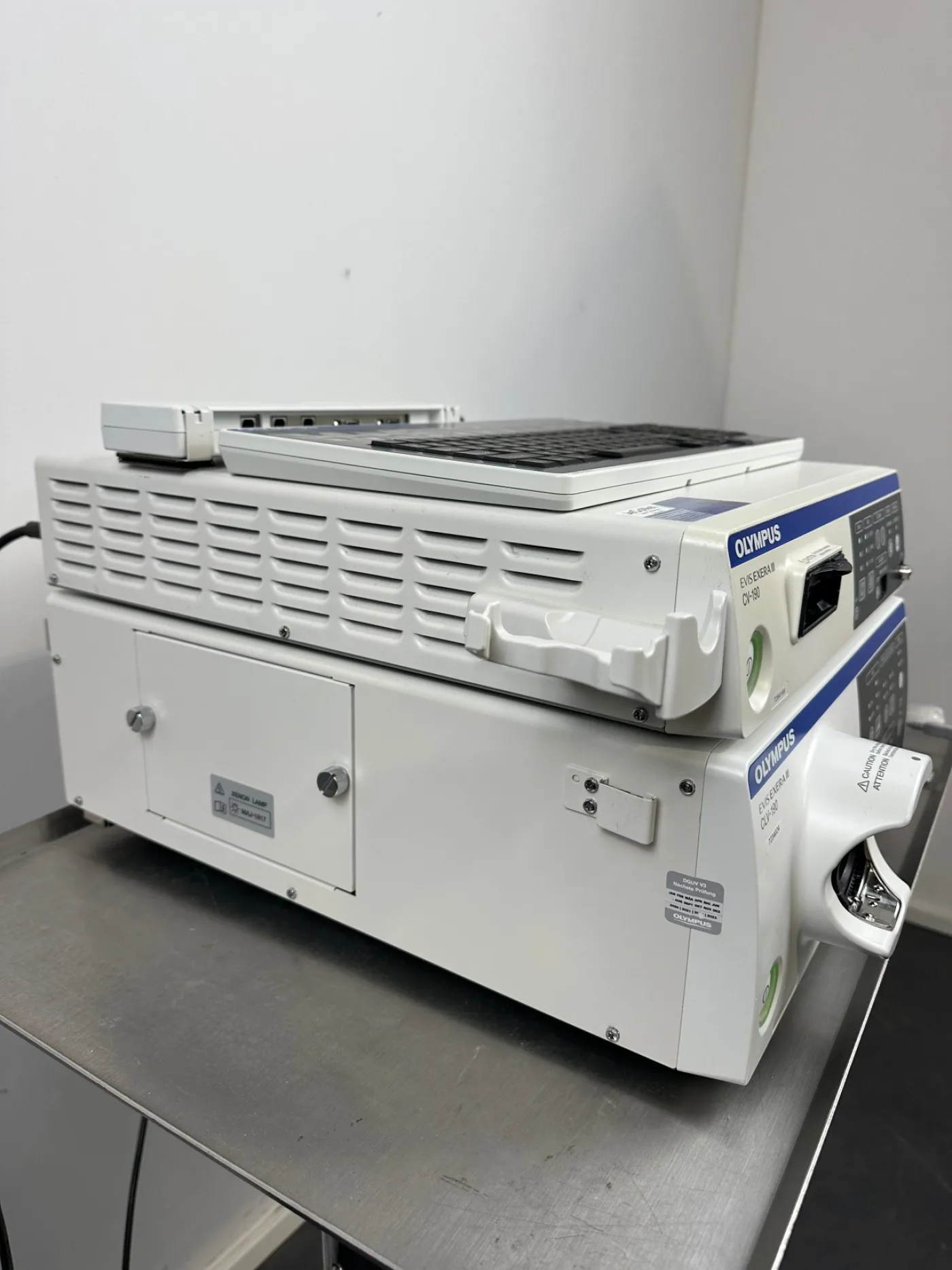 Olympus Evis Exera III Videoprozessor CV190 & Lichtquelle CLV 190 SET - 4