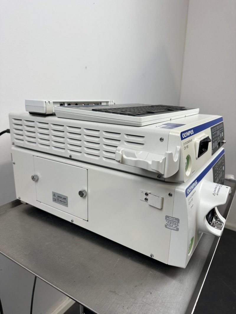 Olympus Evis Exera III Videoprozessor CV190 & Lichtquelle CLV 190 SET