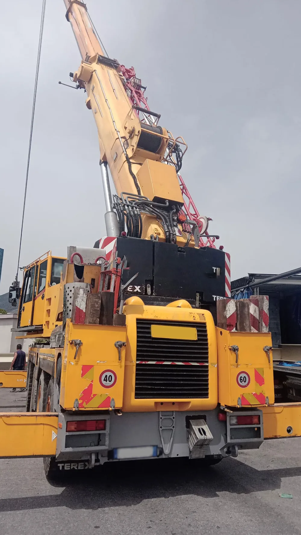 Liebherr LTF 1045-4.1 Mobile Crane