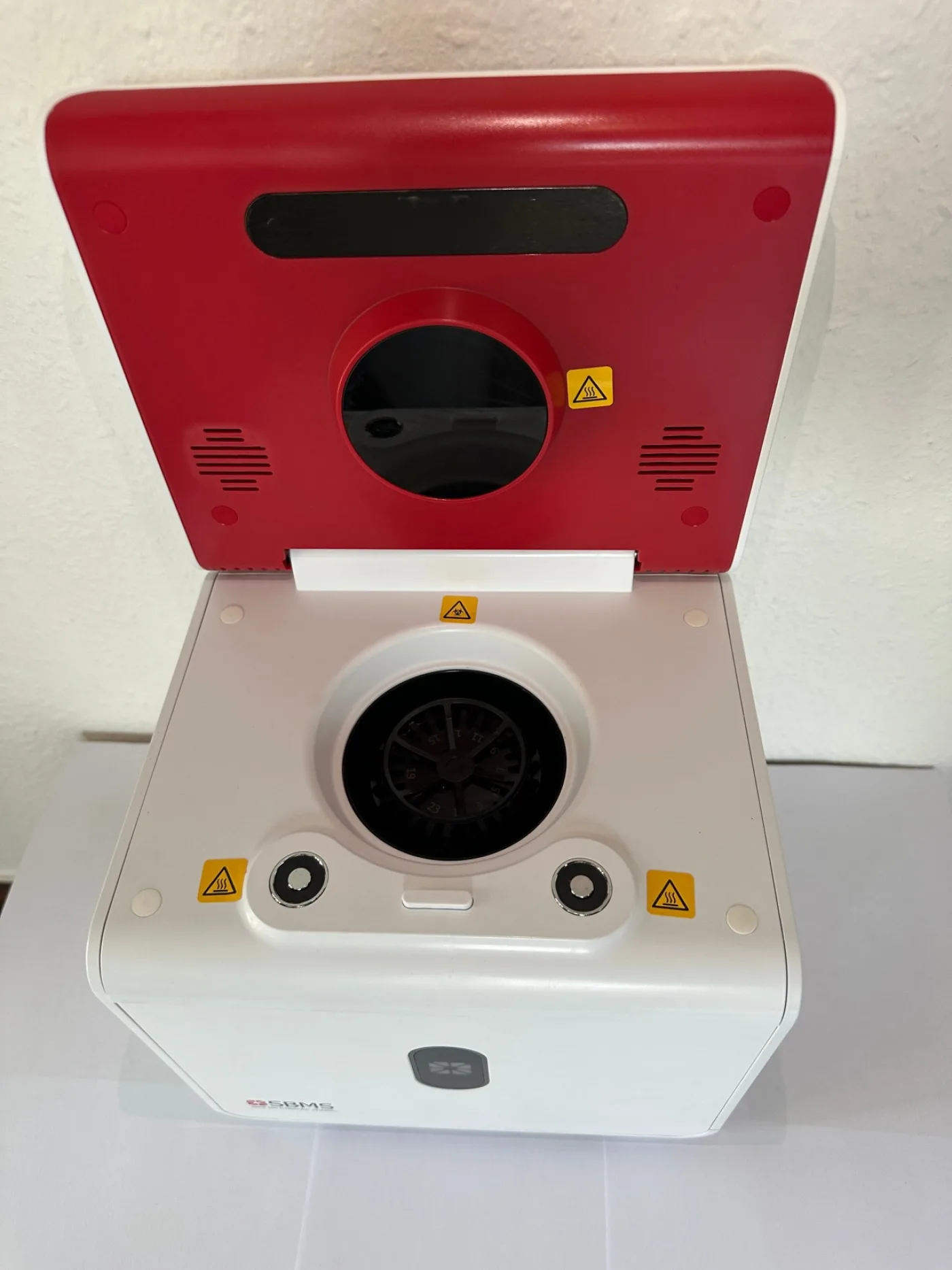 MEDsan GmbH Ultra SBMS 24 Analyzer (PCR) - 2