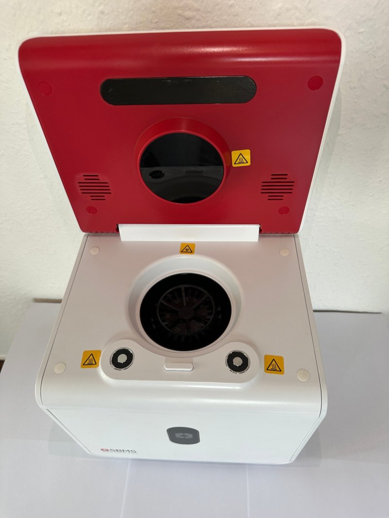 MEDsan GmbH Ultra SBMS 24 Analyzer (PCR)