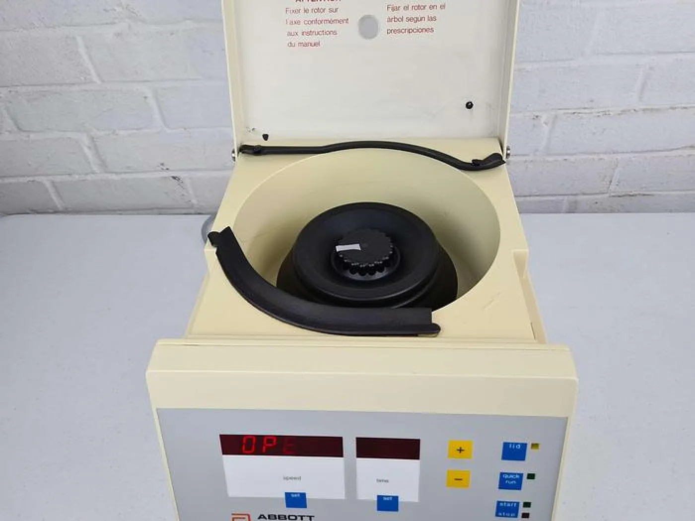 Abbott 75003530 Centrifuge - 7