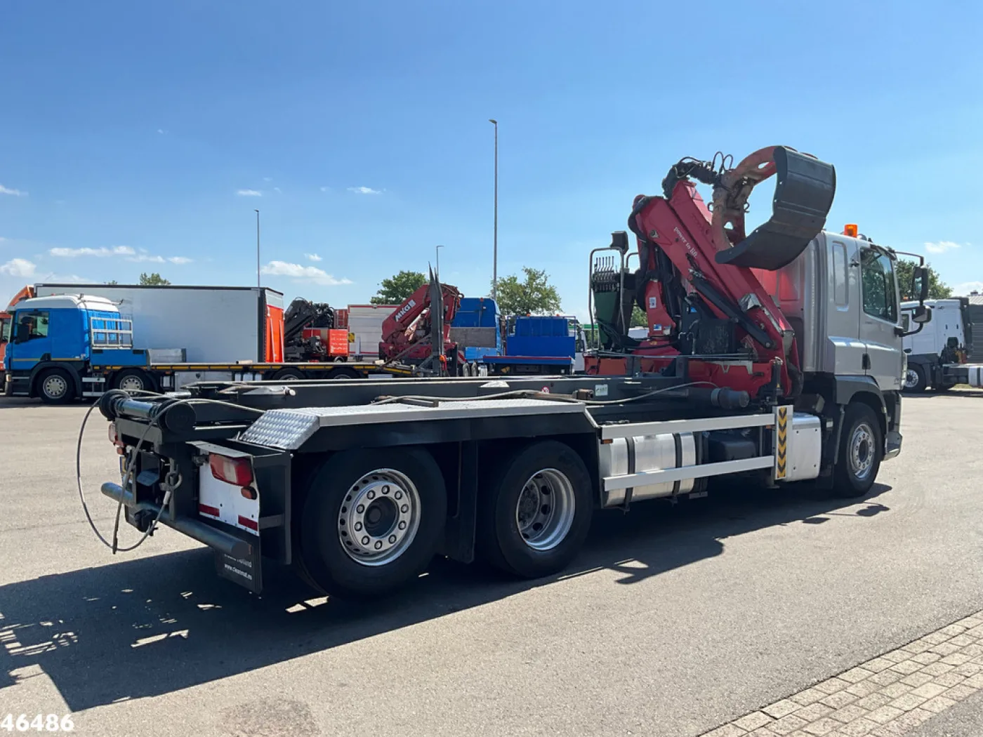 DAF FAN CF 440 Euro 6 HMF 16 Tonmeter Z-kraan Just 243.052 km! - 5