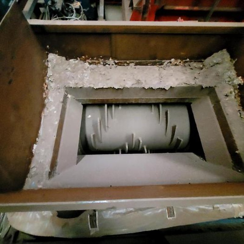 2002 BOA Recycling Equipment Paper Cardboard Hogger W/Chain Conveyor
