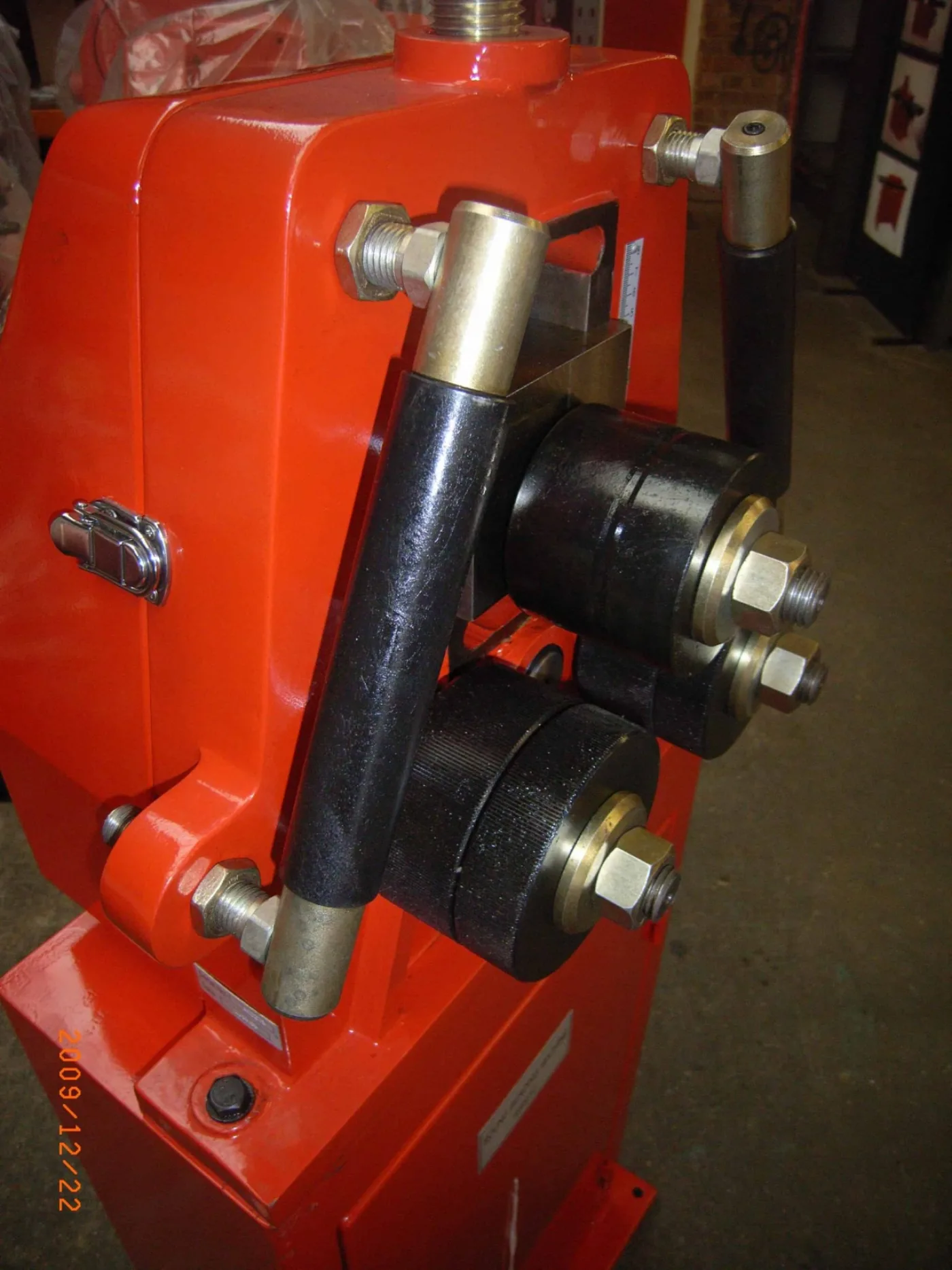 WNS Manual Ring Section Roller 75mm - WNS - W. Neal Services Ltd - 3