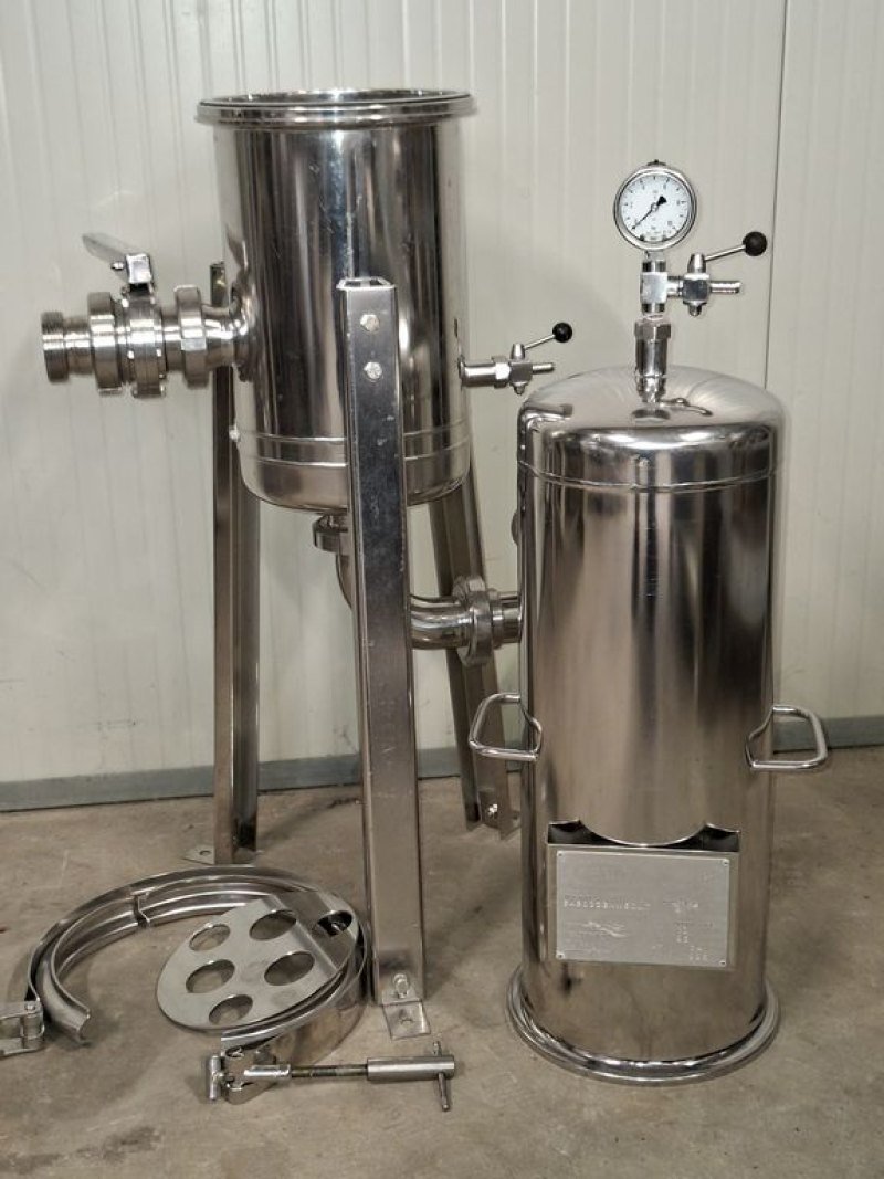 MICROFILTER/HOUSING IN STAILESS STEEL, FIRM PALL, THREE TRIPLE CARTRIDGES 30”, SECOND HAND MACHINE